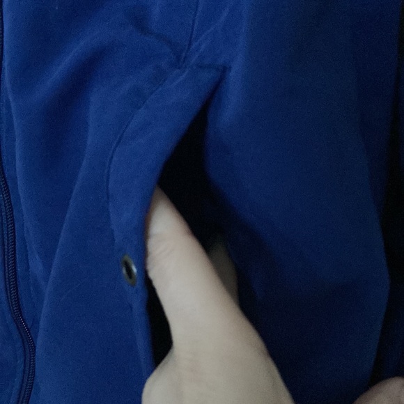 Awesome Curves jacket - Picture 5 of 8